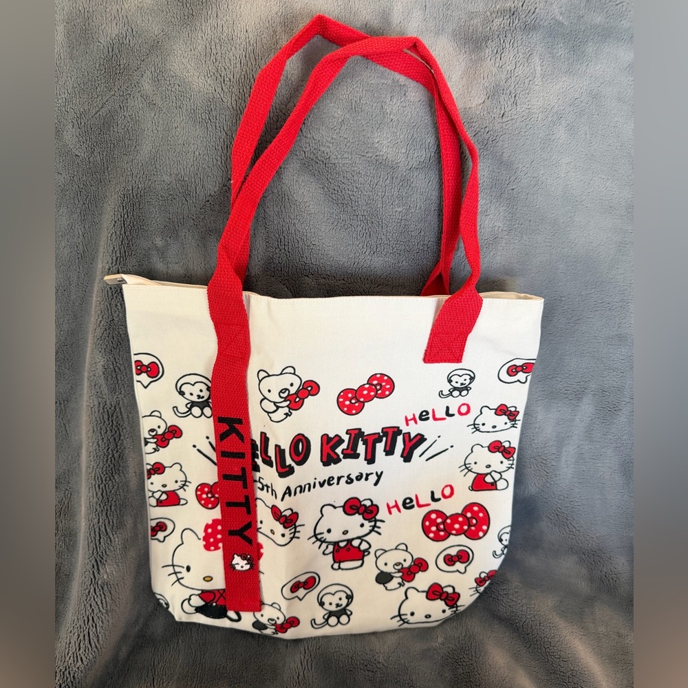 ❤️Sanrio Hello Kitty Canvas Zippered Tote & 20+ Accessories -Earbuds, Pillowcase - Picture 2 of 10